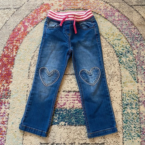 Mini Boden Heart Patch Jeans size 5y - Picture 2 of 3